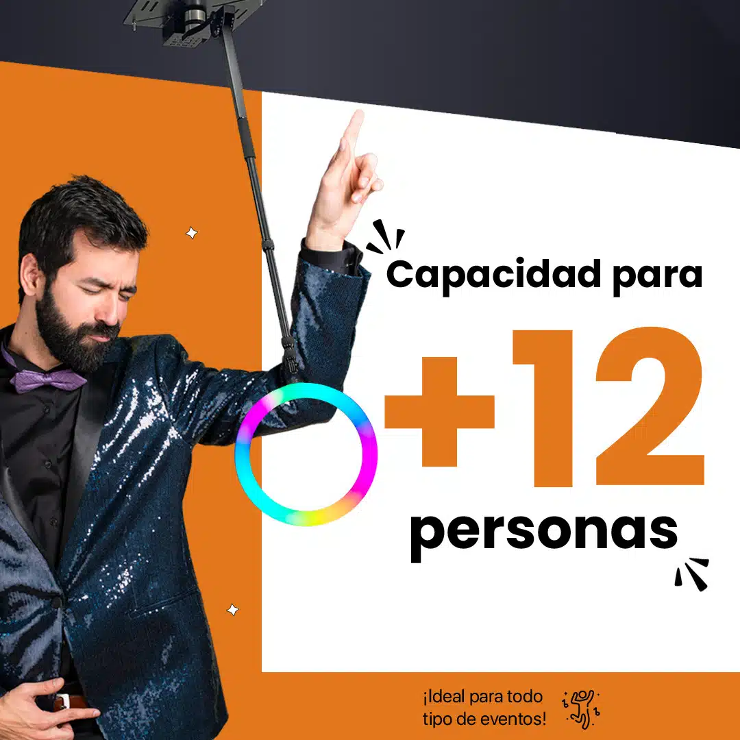 Photomaton Aérien 360 pouvant accueillir plus de 12 personnes à la fois, filmant un invité sous le bras motorisé